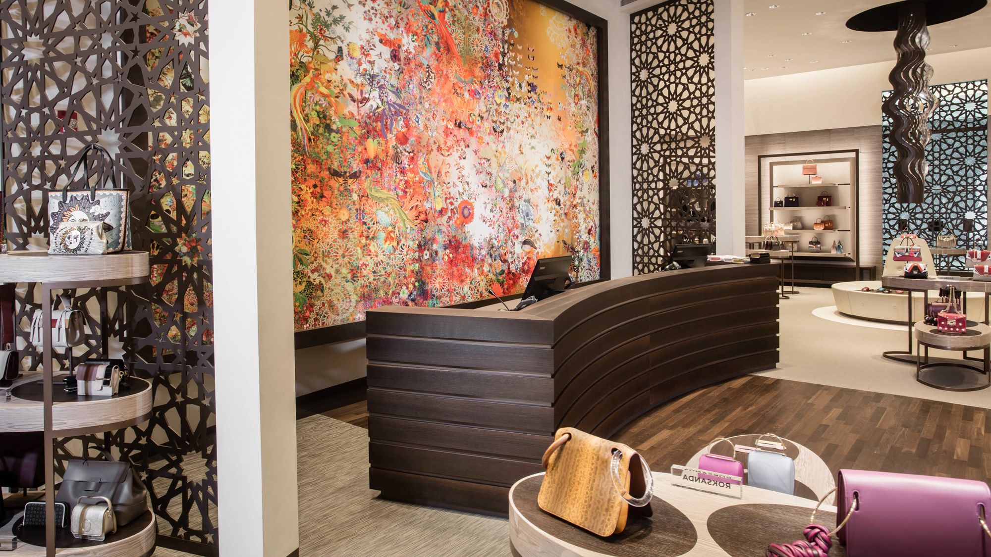 Fifty One East Shoes + Handbags Boutique 5 - Darwish Holding - Innenarchitektur Design Umsetzung - DOBAS AG © Dow Photography.jpg