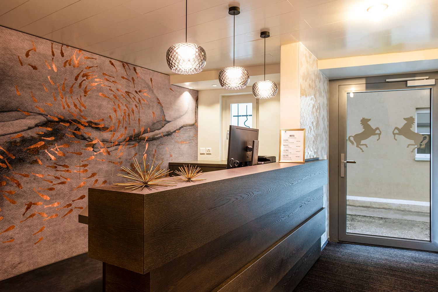 Reception - Hotel Restaurant Roessli - Innenarchitektur Design - DOBAS AG © Delussu Fotografie.jpg
