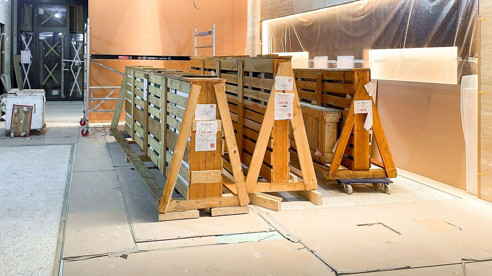 Baustelle Boutique 4 - Al Khayyat - Ladenbau - DOBAS AG.jpg