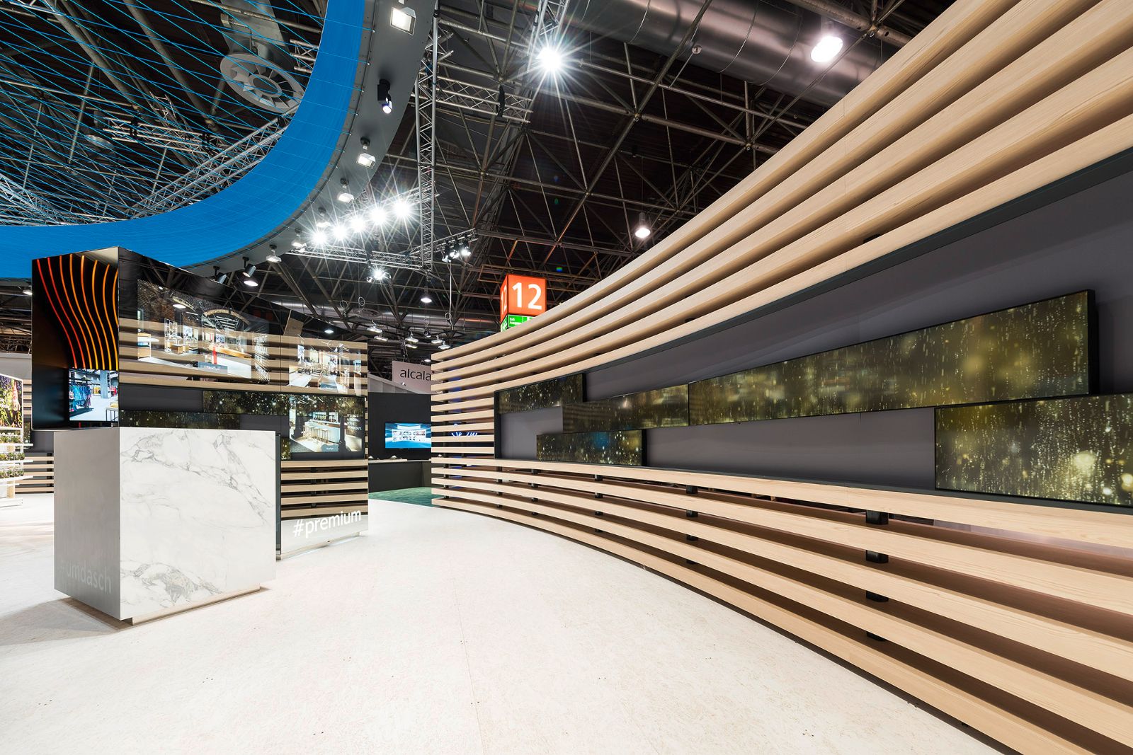 Messestand 4 - umdasch EuroShop 2020 - Innenarchitektur Design - DOBAS AG © umdasch.jpg