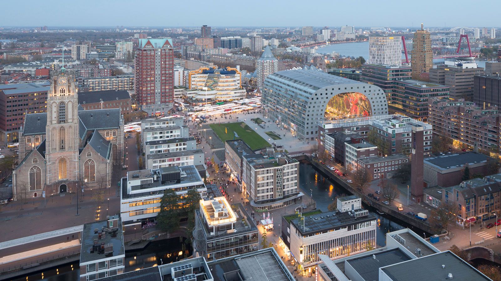Markthal 2T8C9066b © MVRDV.jpg