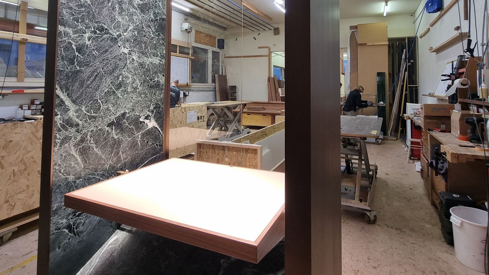 Produktion Innenarchitektur 1 - Retailer Luxussegment London - Innenarchitektur Umsetzung - DOBAS.jpg