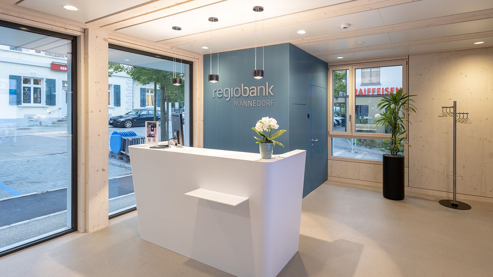 Regiobank Maennedorf Empfang 2 - Innenarchitektur Design - DOBAS Creation © DOBAS.jpg