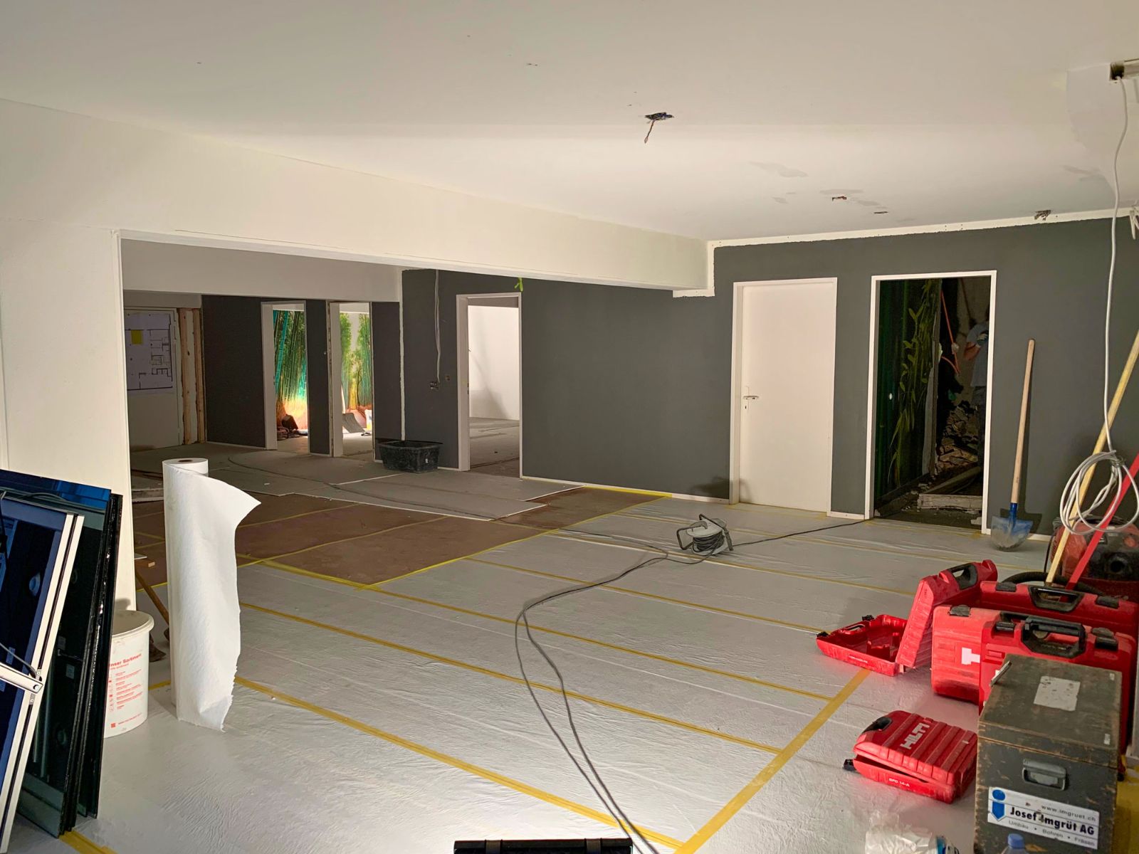 Umbau Buero Luzern 4 - Innenarchitektur Design Umsetzung - DOBAS AG.jpg