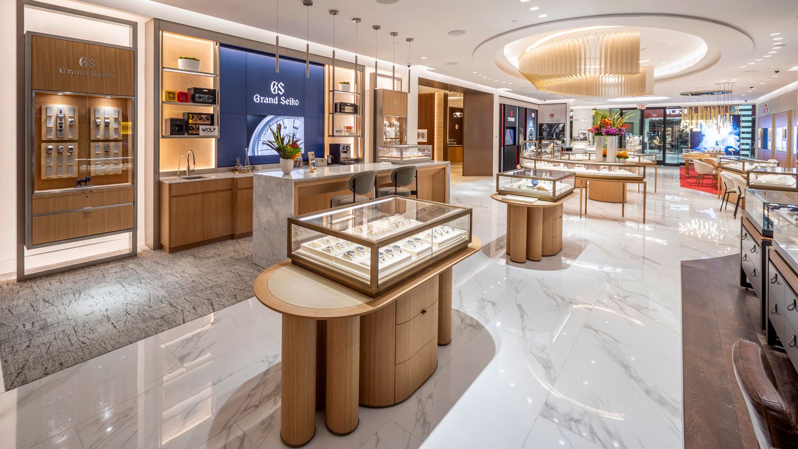 Objektdesign Luester 1 Boutique Dadeland - Mayors Jewelers - Innenarchitektur Design Umsetzung - DOBAS AG © Mayors Jewelers.jpg