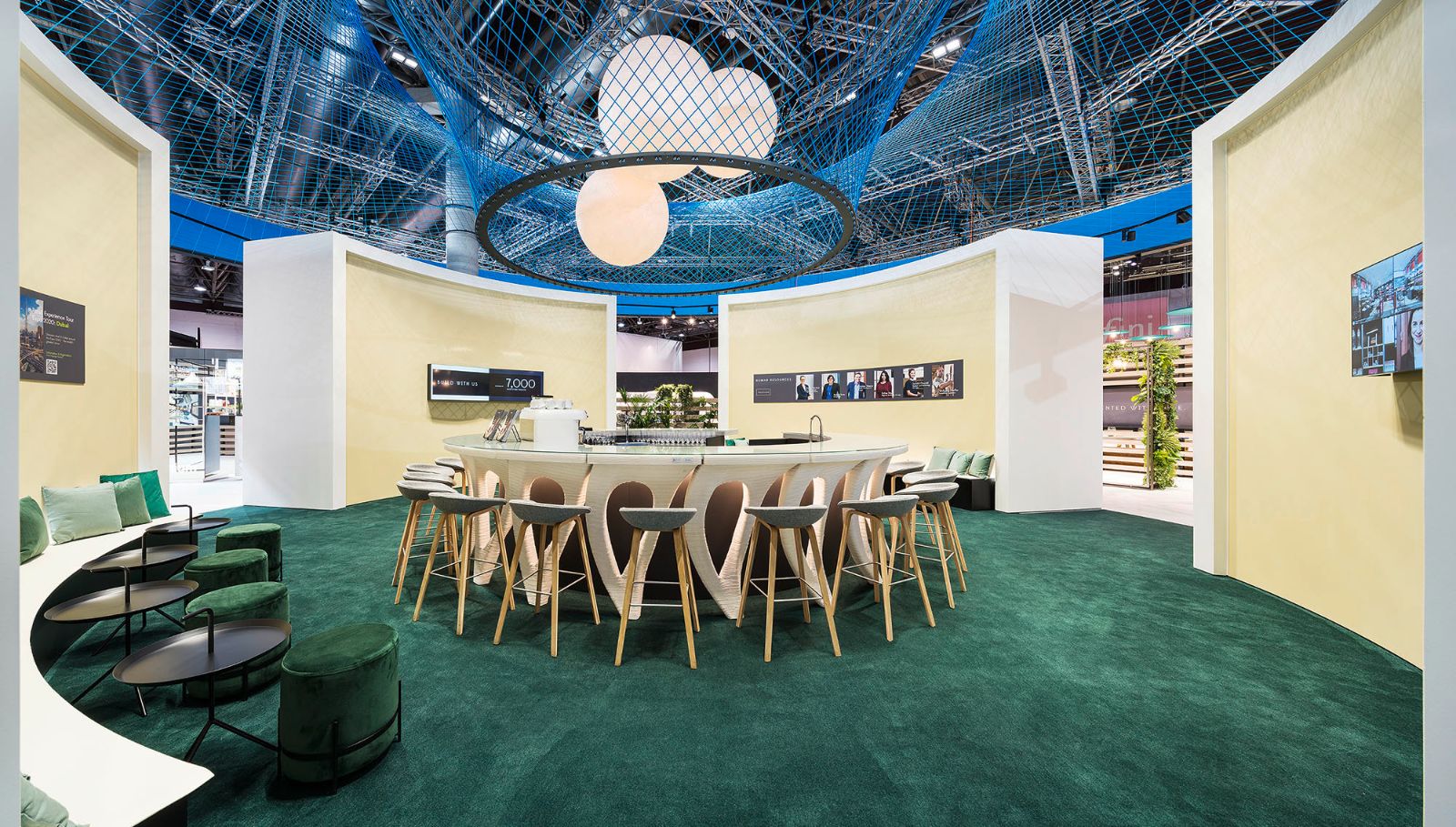 Messestand 7 - umdasch EuroShop 2020 - Innenarchitektur Design - DOBAS AG © umdasch.jpg