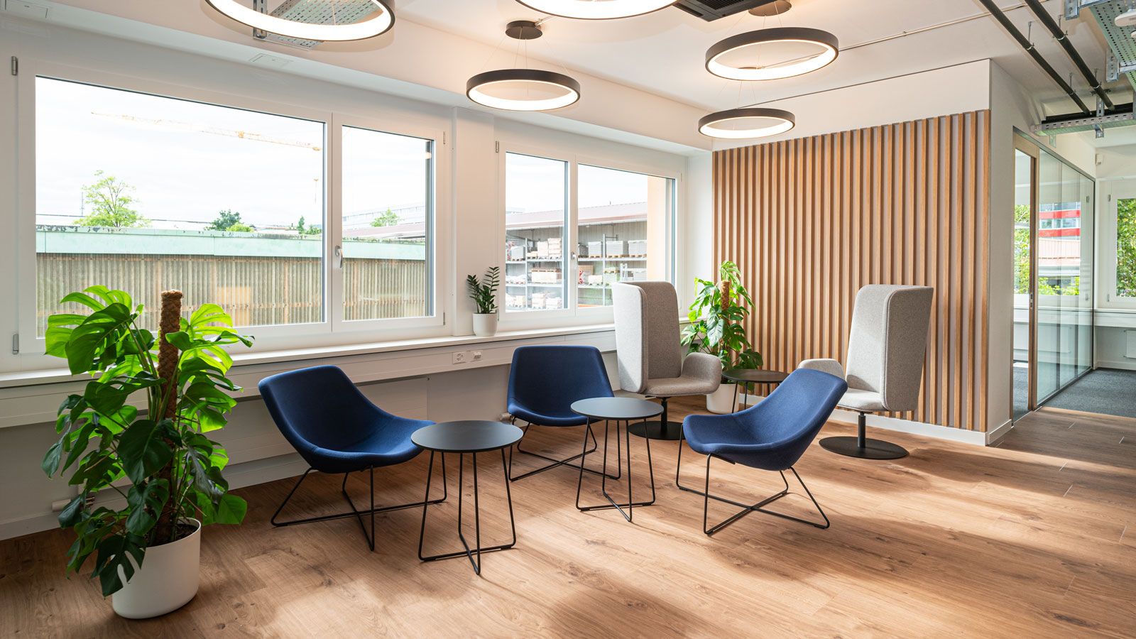 Lounge - EOC Einkauf AG - Innenarchitektur Design Umsetzung - DOBAS AG © Simon Meyer.jpg