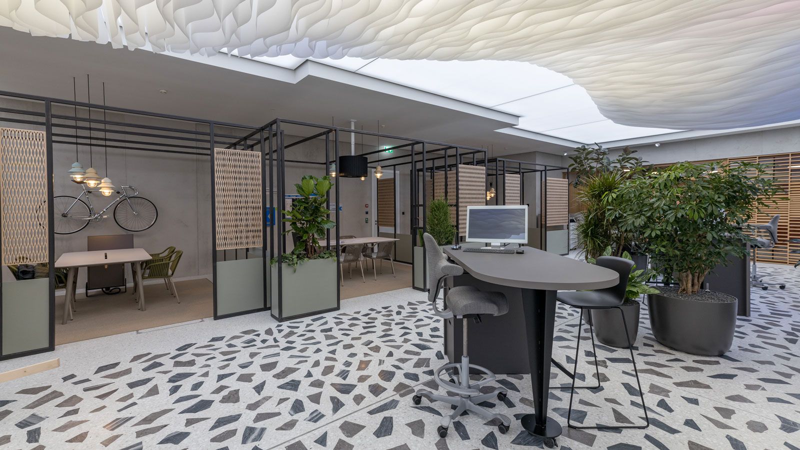 Beratung Loggias - Luzerner Kantonalbank LUKB - Innenarchitektur Design - DOBAS AG © Thomas Studhalter.jpg