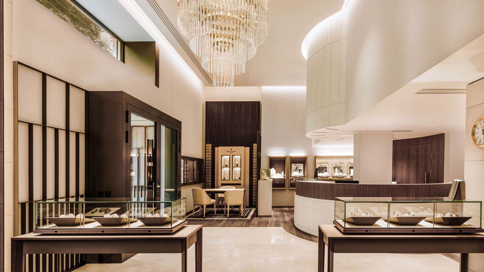 Multibrand Boutique 2 - Stephanides - Ladenbau - DOBAS AG © Karina Leonenko Photography.jpg