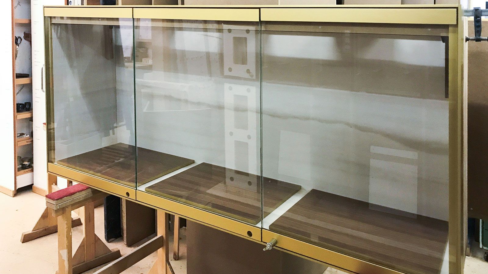 Produktion Boutique - Stephanides - Ladenbau - DOBAS AG.jpg