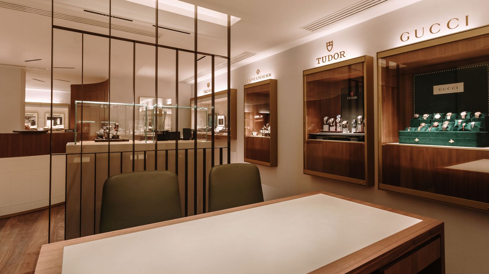 Multibrand Boutique 1 - Stephanides - Ladenbau - DOBAS AG © Karina Leonenko Photography.jpg