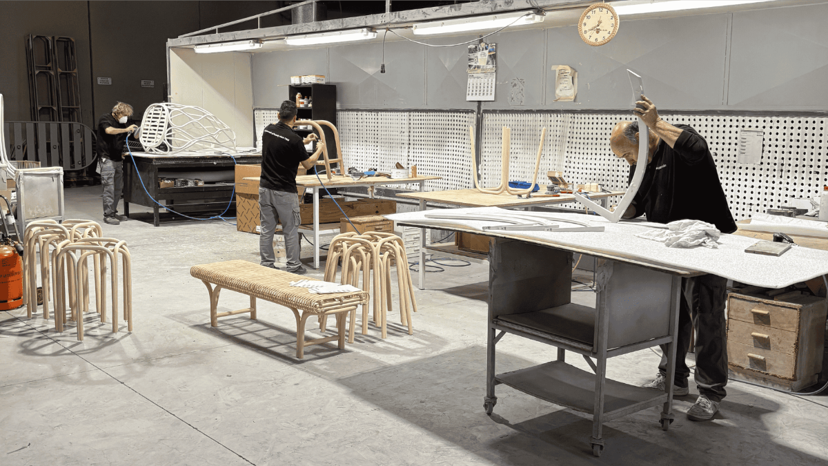 Fabrik 7 - Expormim Valencia – Innenarchitektur Design - DOBAS AG © DOBAS.png