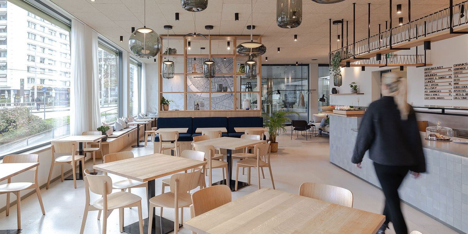 Stiftung Weizenkorn: Restaurant Rhyvage in DASBREITEHOTEL